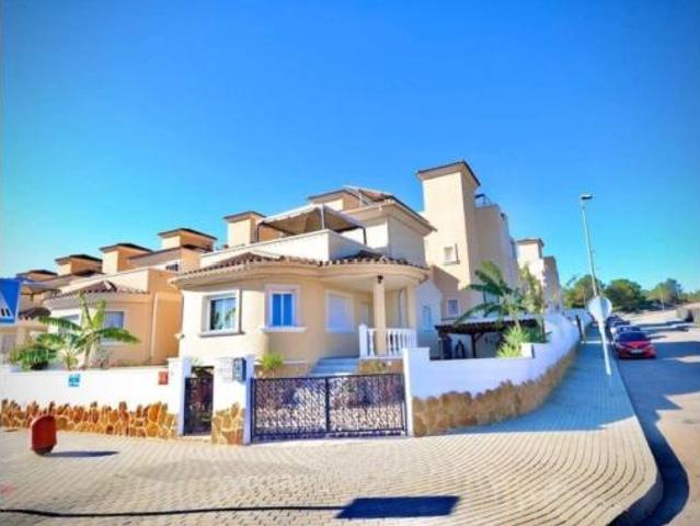 Casa en venta en San Miguel De Salinas, Las Escalericas
