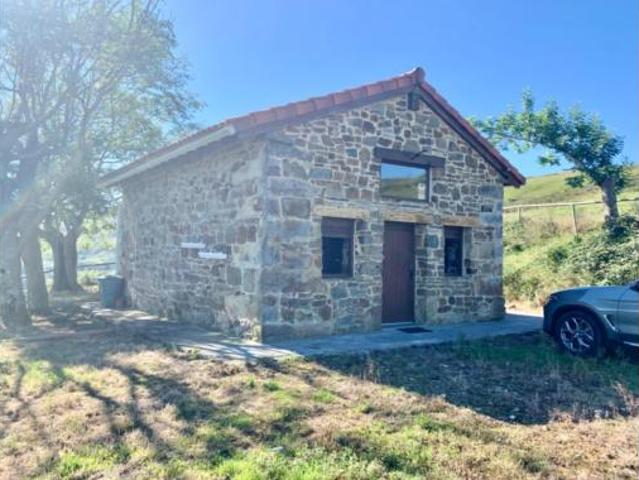 Casa en venta en San Roque De Riomiera, Cantabria