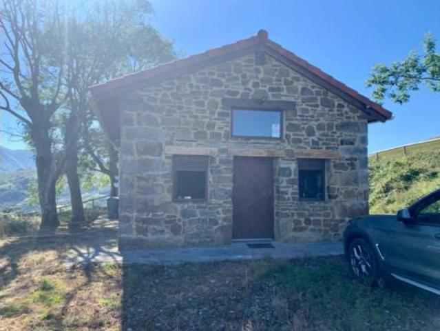 Casa en venta en San Roque De Riomiera, Cantabria