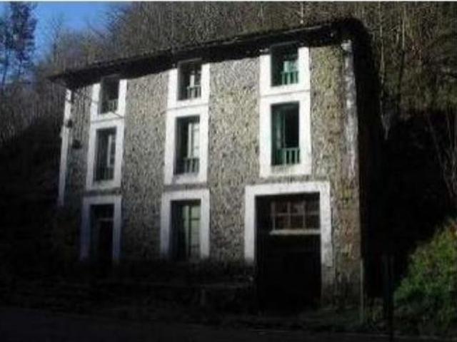 Casa en venta en Miera, Cantabria