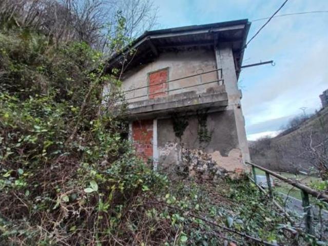 Casa en venta en Miera, Cantabria