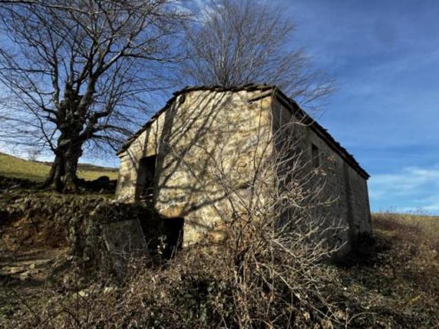 Casa en venta en San Roque De Riomiera, Cantabria