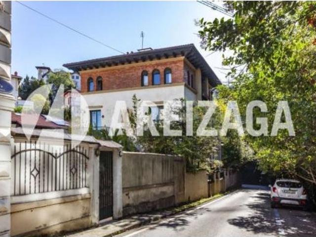 Casa en venta en Mendebaldea, Donostia-san Sebastián