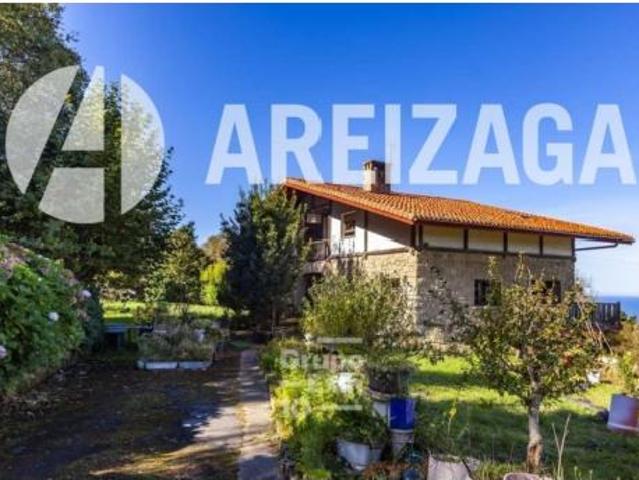 Casa en venta en Mendebaldea, Donostia / San Sebastián