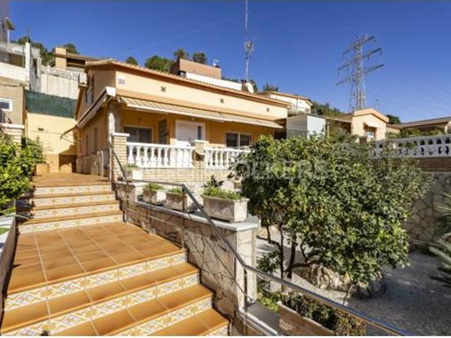 Casa en venta en Camps Blancs, Sant Boi De Llobregat