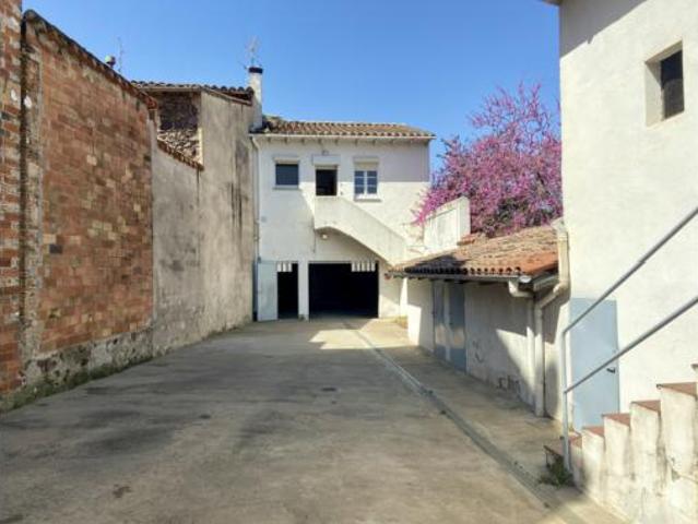 Casa en venta en Garrotxa, Catalunya