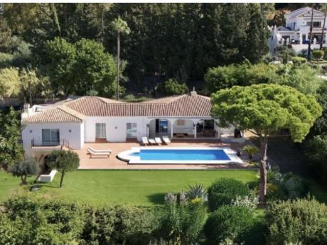 Casa en venta en Patio Los Naranjos, Estepona