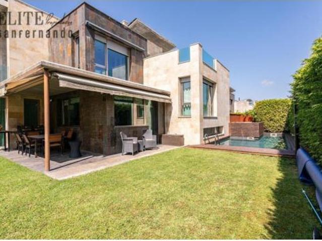 Casa en venta en Mompía, Santa Cruz De Bezana