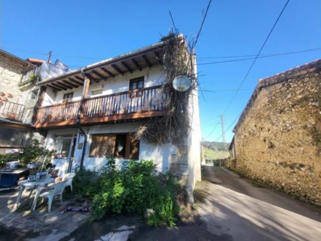 Casa en venta en Bezana, Santa Cruz De Bezana