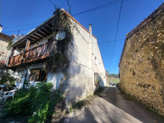 Casa en venta en Bezana, Santa Cruz De Bezana