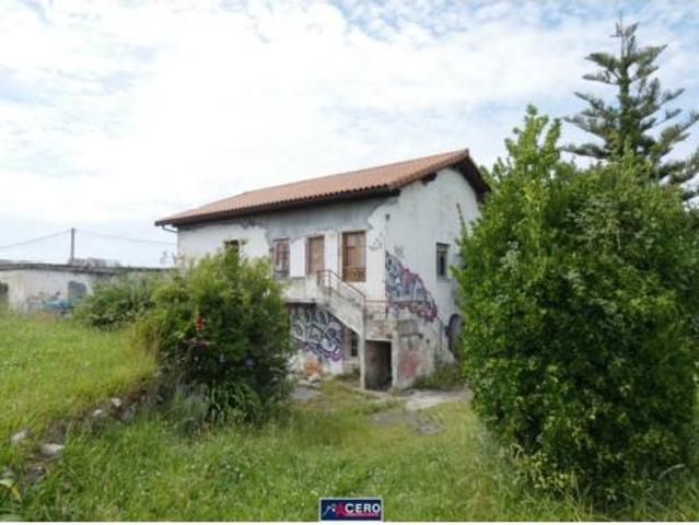 Casa en venta en Bezana, Santa Cruz De Bezana
