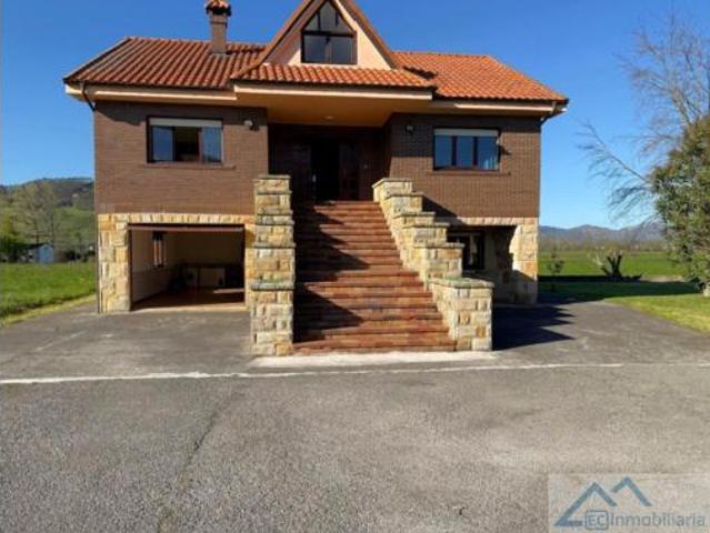 Casa en venta en Argomilla, Santa María De Cayón
