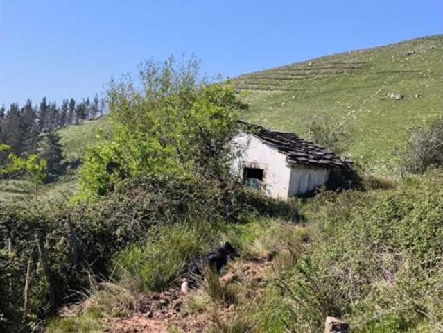 Casa en venta en La Abadilla, Santa María De Cayón