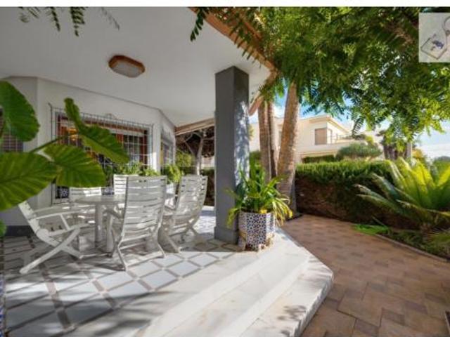 Casa en venta en el Baix Vinalopó, Valencia