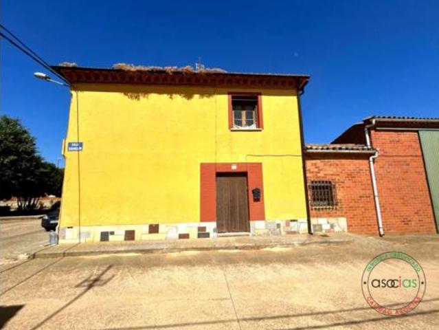 Casa en venta en Santervás De Campos, Castilla y León