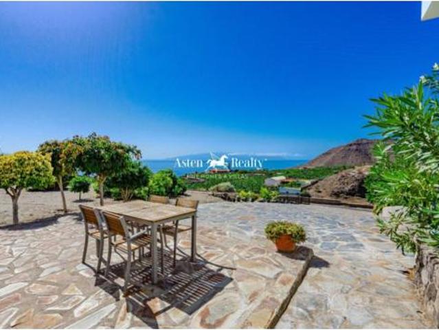 Casa en venta en Santiago del Teide, Canarias