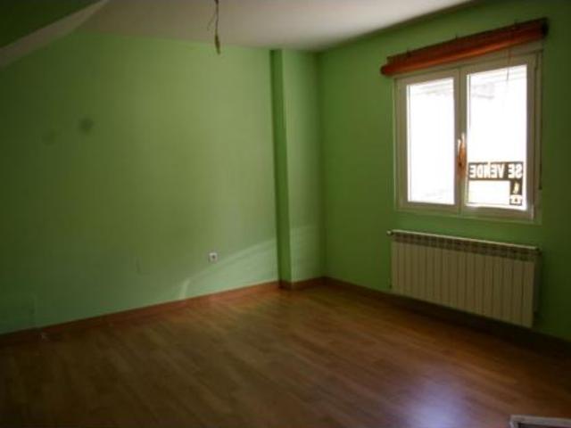 Casa en venta en Santibáñez De La Peña, Castilla y León