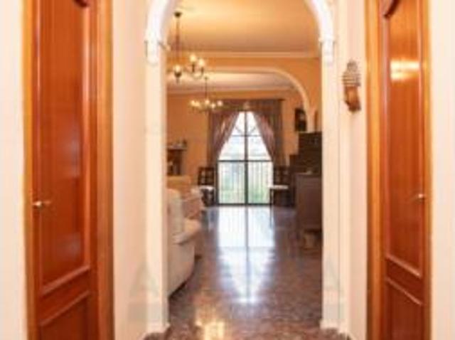 Casa en venta en Santiponce, Andalucía