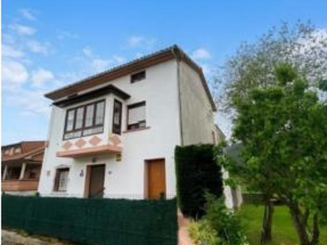 Casa en venta en Santiurde De Toranzo, Cantabria