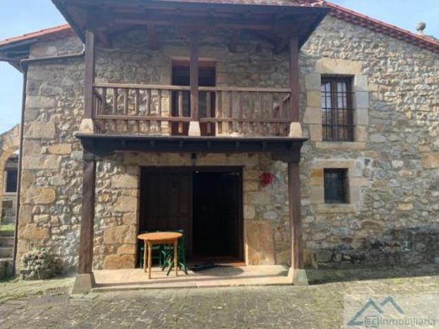 Casa en venta en Santiurde De Toranzo, Cantabria