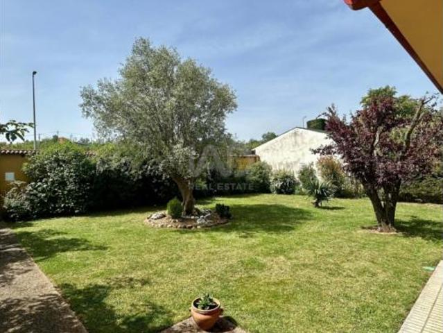Casa en venta en Santovenia De La Valdoncina, Castilla y León