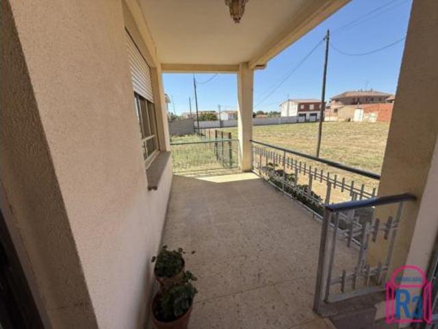 Casa en venta en Armunia, Santovenia De La Valdoncina
