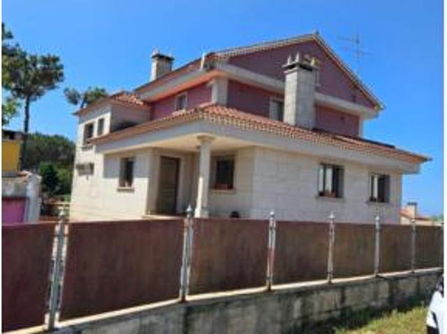 Casa en venta en Sanxenxo, Montalbo