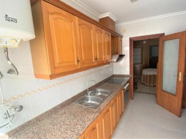 Casa en venta en María Moliner, l'Alt Vinalopó / El Alto Vinalopó