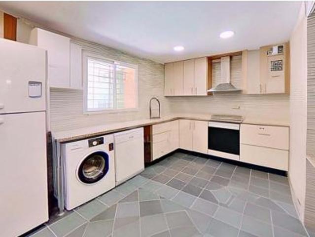 Casa en venta en María Moliner, l'Alt Vinalopó / El Alto Vinalopó