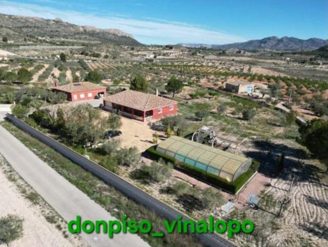 Casa en venta en María Moliner, l'Alt Vinalopó / El Alto Vinalopó