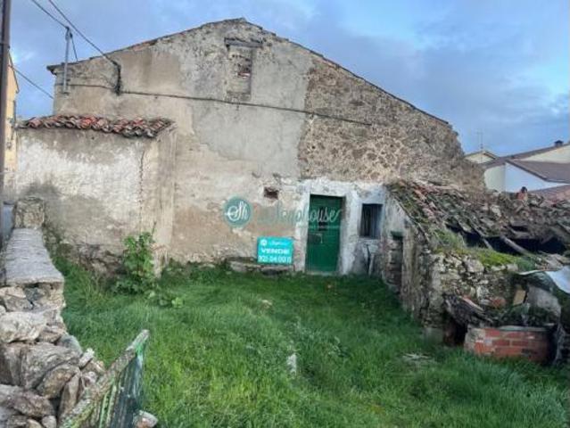 Casa en venta en Barrio de la Iglesia, Segovia