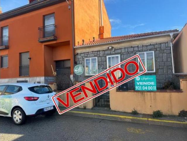 Casa en venta en Barrio de la Iglesia, Segovia