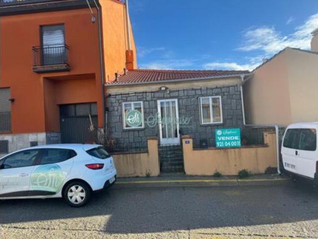 Casa en venta en Barrio de la Iglesia, Segovia