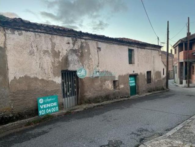 Casa en venta en Barrio de la Iglesia, Segovia