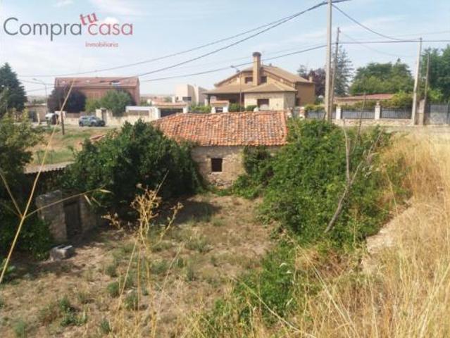 Casa en venta en Madrona, Segovia