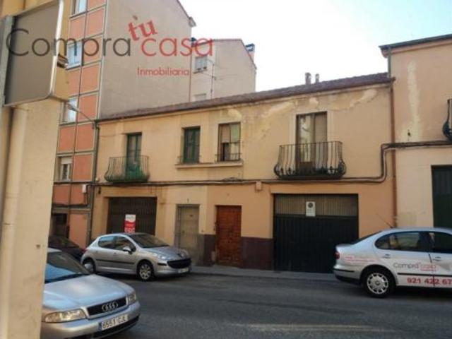 Casa en venta en La Albuera, Segovia