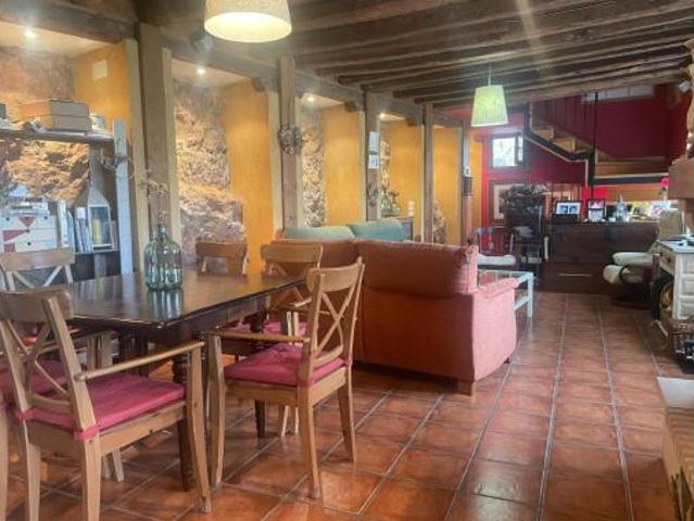 Casa en venta en Segovia, Santa Columba