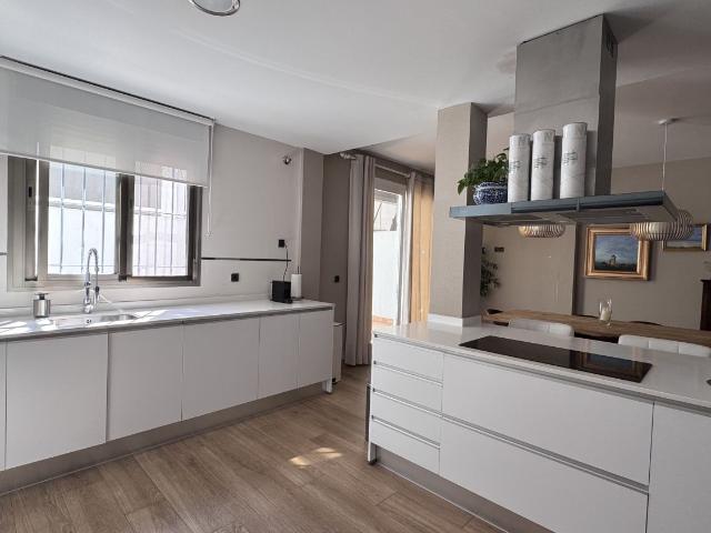 Casa en venta en Este-Alcosa-Torreblanca, Sevilla