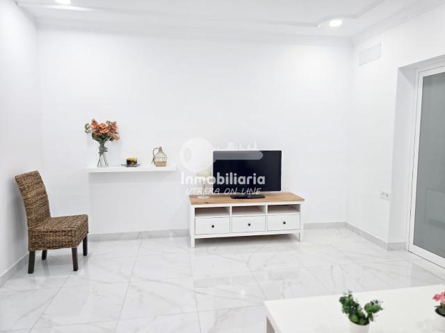 Casa en venta en Utrera, Andalucía