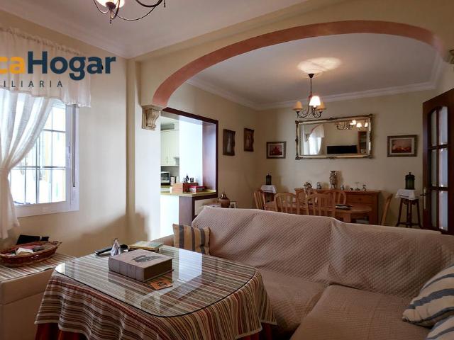 Casa en venta en Arahal, Andalucía