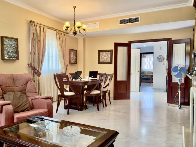 Casa en venta en Ciudad Expo, Mairena Del Aljarafe