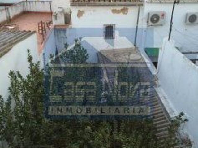 Casa en venta en Lora Del Río, Andalucía