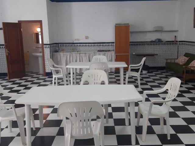 Casa en venta en Olivares, Andalucía