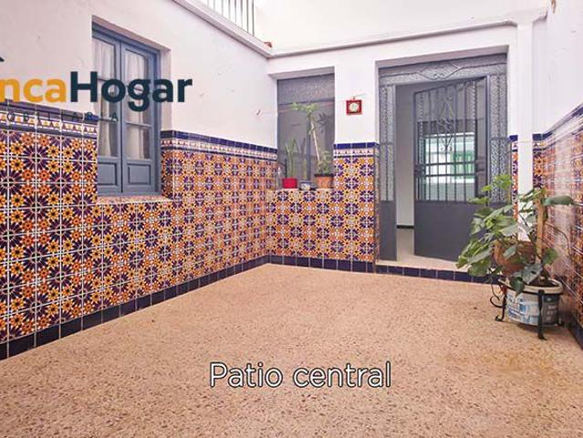 Casa en venta en Arahal, Andalucía