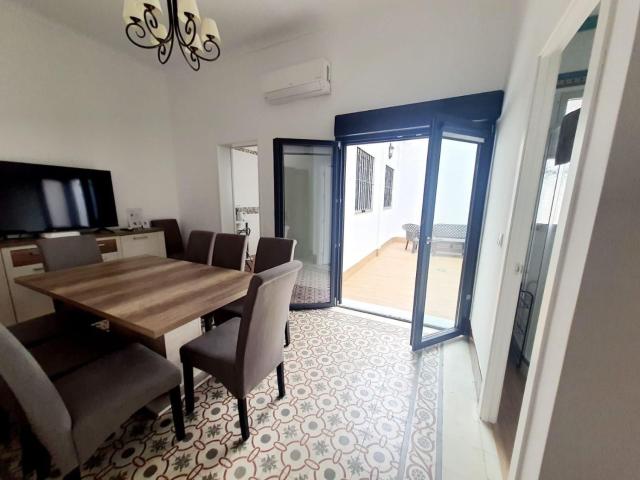 Casa en venta en Los Remedios, Sevilla