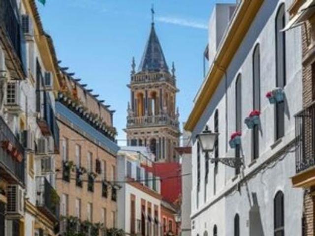 Casa en venta en Triana, Sevilla