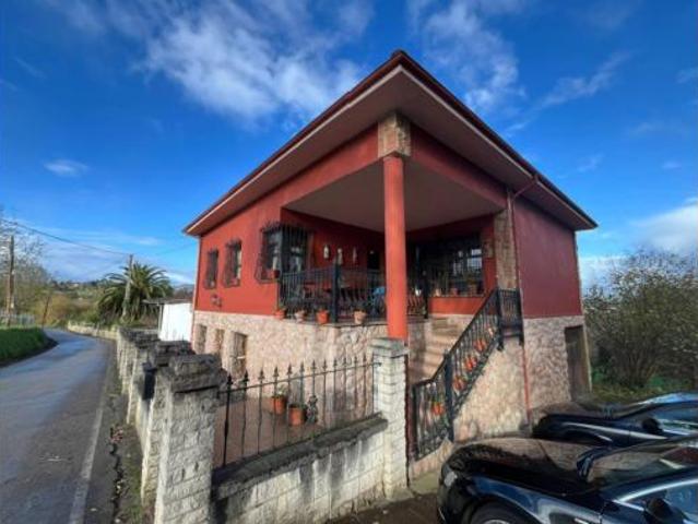 Casa en venta en Granda, Siero