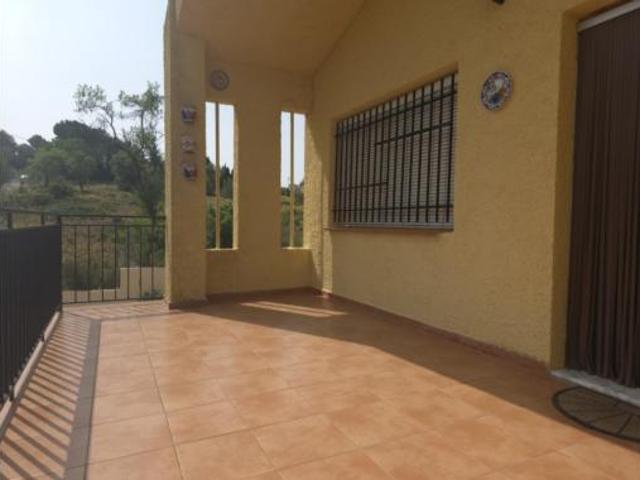 Casa en venta en La Hoya de Buñol, Valencia