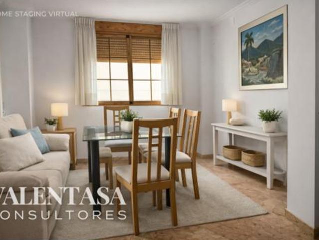 Casa en venta en La Hoya de Buñol, Valencia