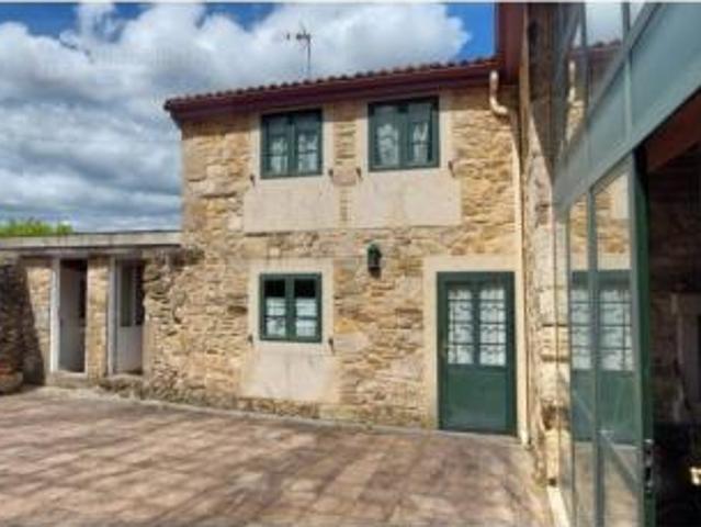 Casa en venta en Manduas, Silleda